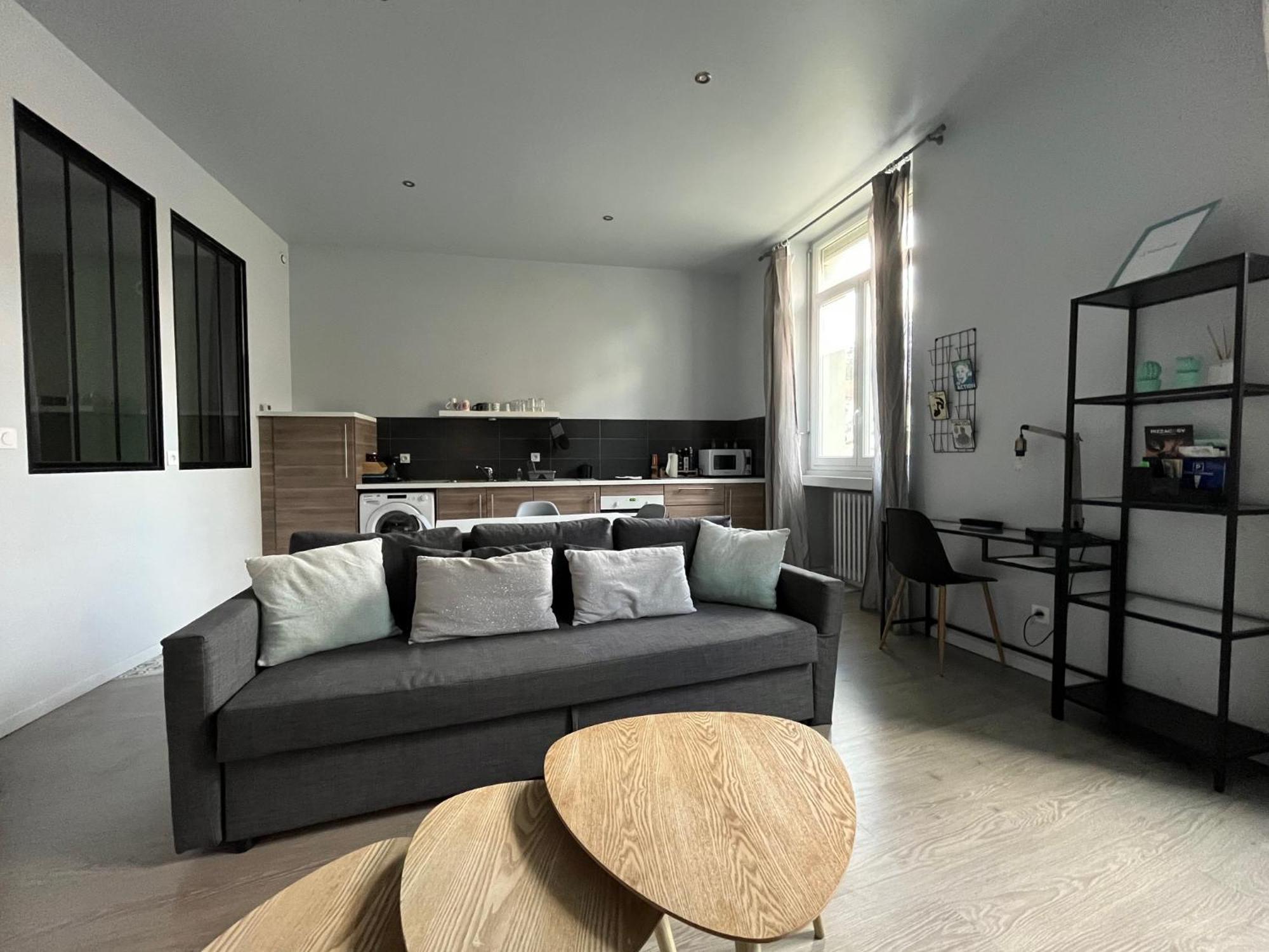 Immeuble La Doa Proche Chu Apartment Saint-Priest-en-Jarez Ngoại thất bức ảnh