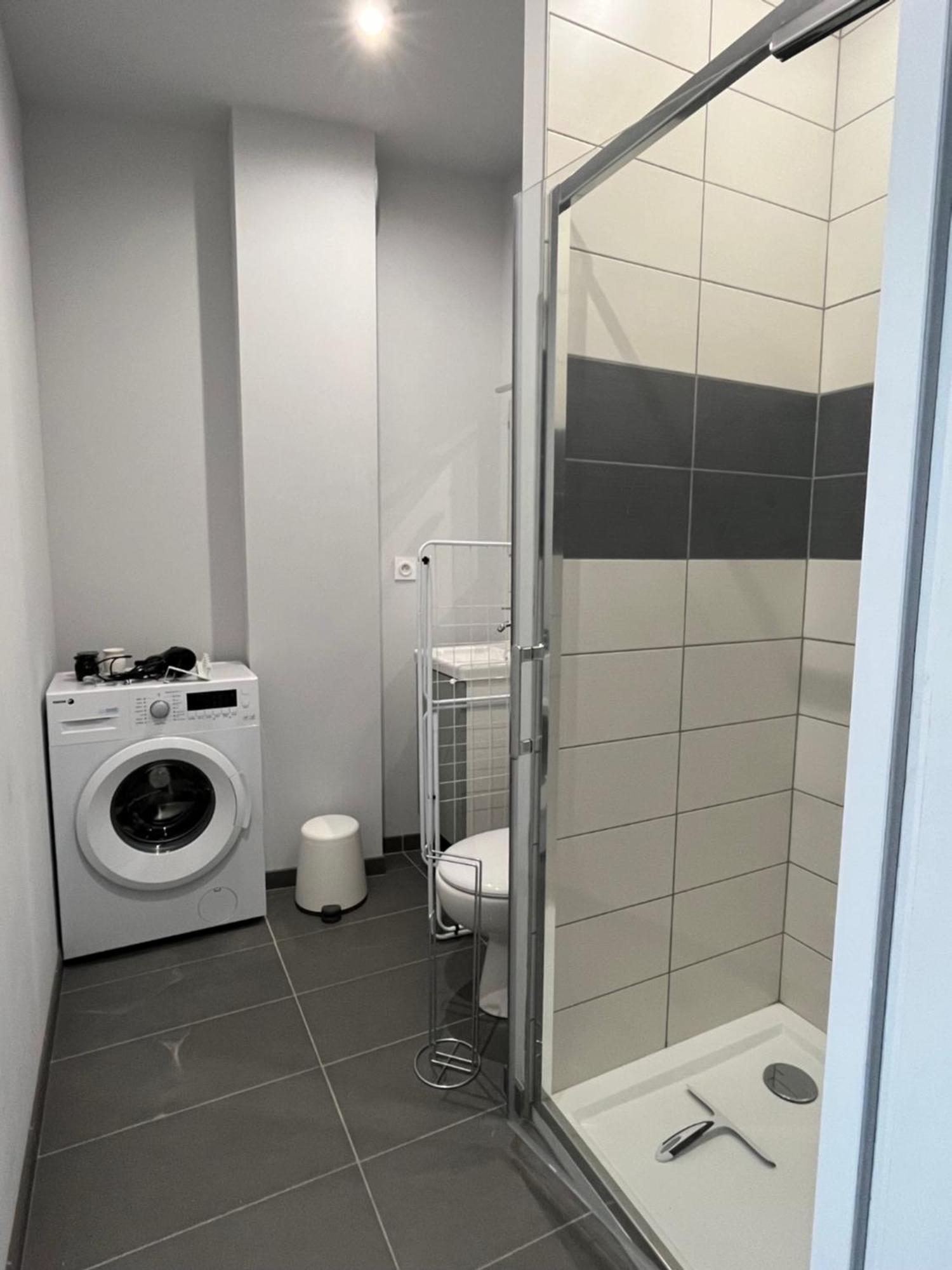 Immeuble La Doa Proche Chu Apartment Saint-Priest-en-Jarez Ngoại thất bức ảnh